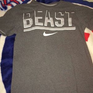 Grey BEAST T-shirt